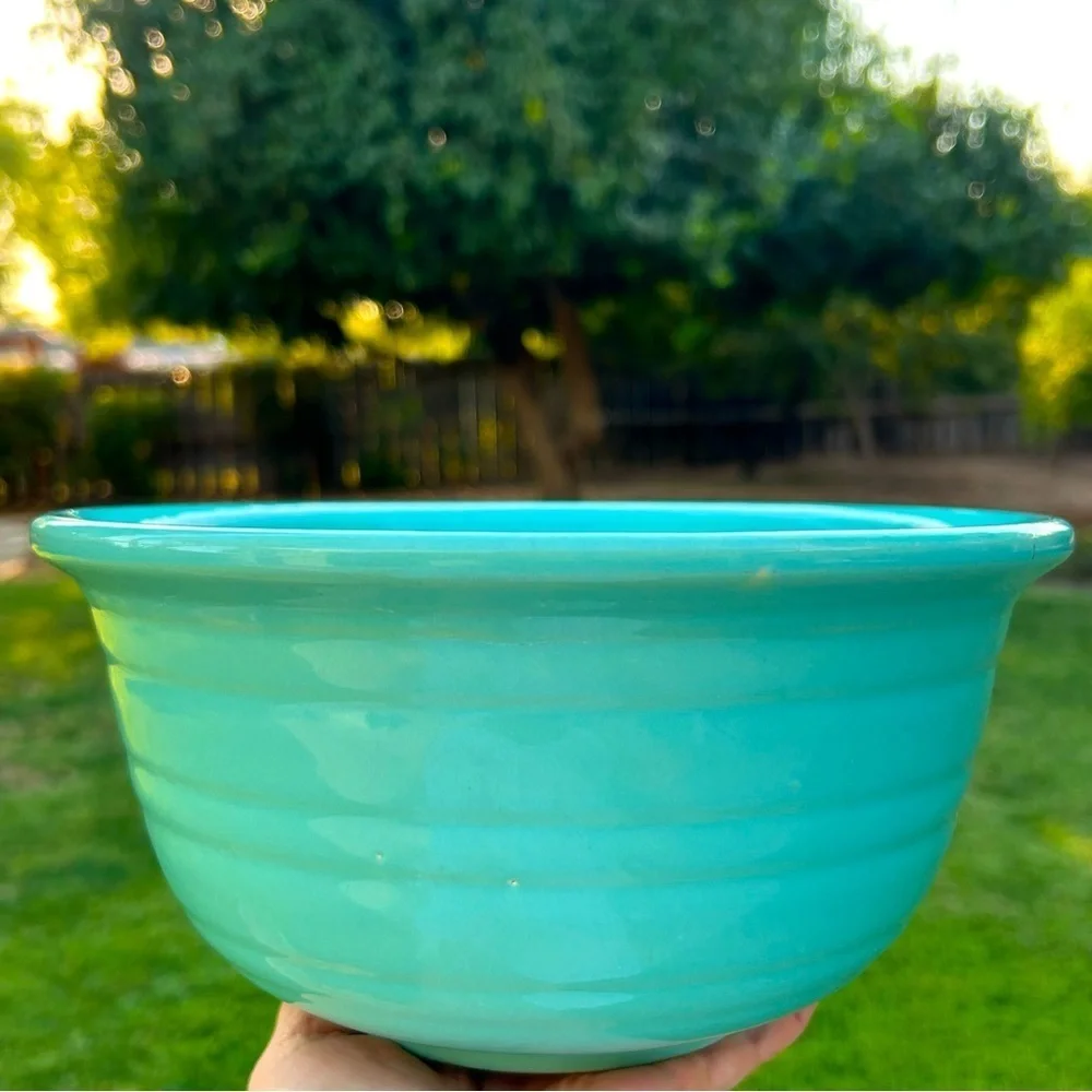Vintage Bauer Ringware Bowl 2.5 Qt Teal Jade | 40s Vintage Retro Kitchen Mixing